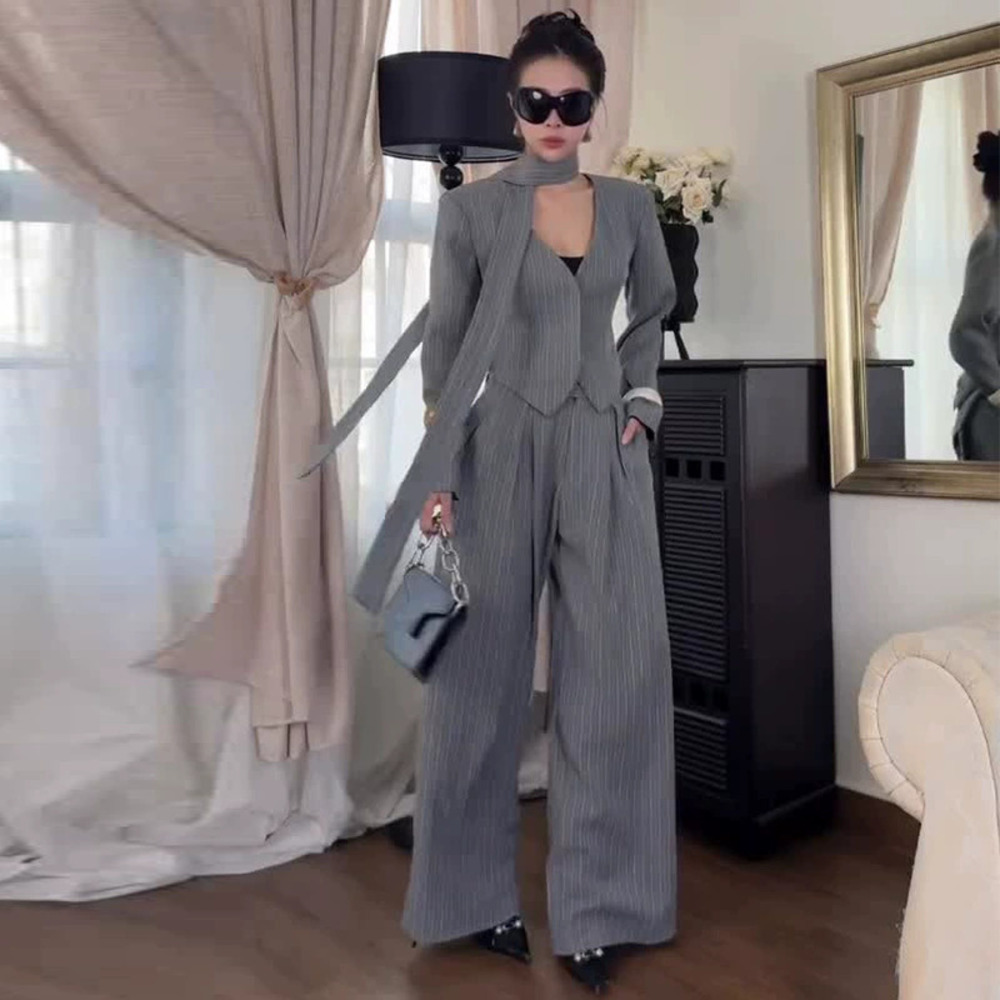Forever 21 Chic Gray Wide-Leg Pants with Sash Top Set
